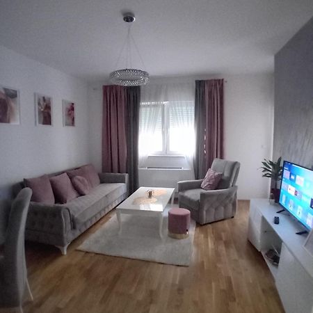 Skyline Apartment 比耶利纳 外观 照片