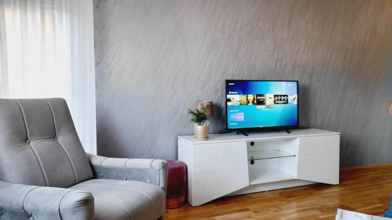 Skyline Apartment 比耶利纳 外观 照片