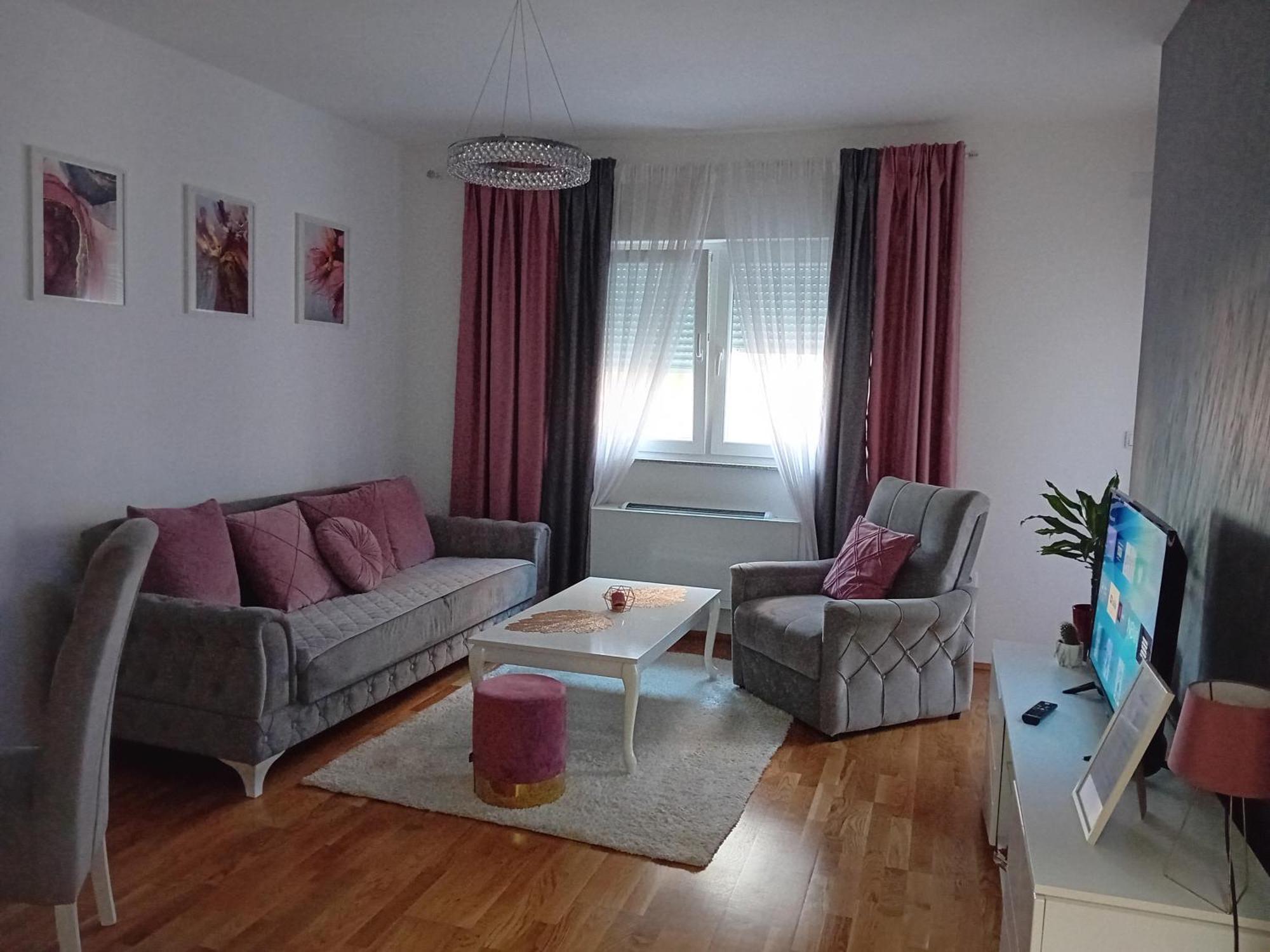 Skyline Apartment 比耶利纳 外观 照片